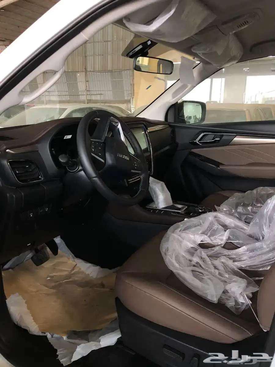 Isuzu MUX Full Option Double Diesel Saudi 2024 Installment 1850 at Al-Hasan63613078271234114