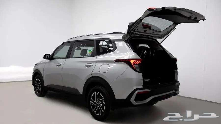 Kia Carens LX 2025 with Fingerprint and Screen63613087029505114