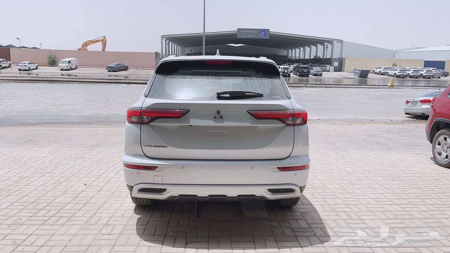 Mitsubishi Outlander 4x4 Semi Full 7-Seater 202563613083586049113