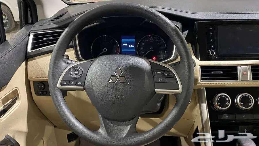Mitsubishi Expander High Line 2025 Model Cash and Installments63613089058306113