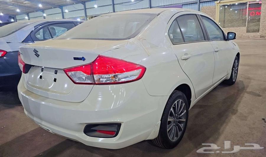Suzuki Ciaz GL 2025 Special Offers at Lowest Prices63613081296386112