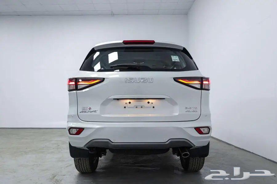 Isuzu MUX 4X4 3.0 Full Option 2024 at Competitive Price63613089764995111