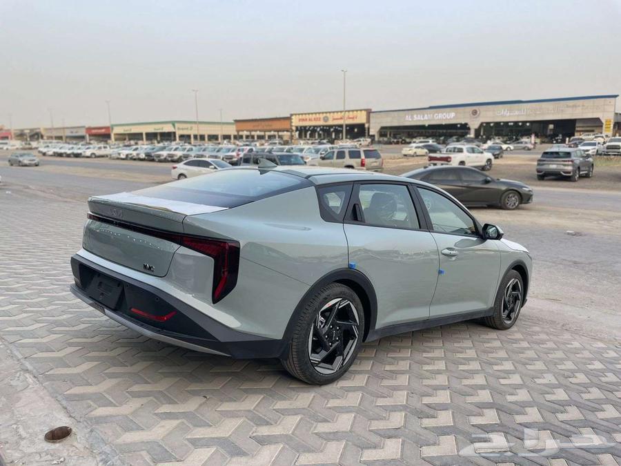 Kia K4 Half Full 202663613080667649113