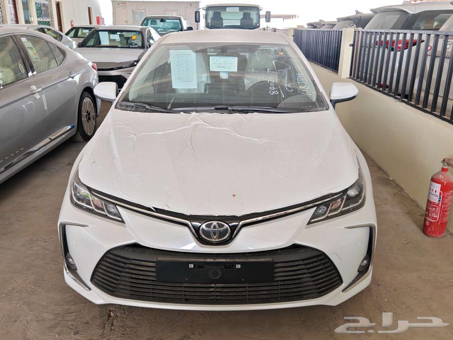 Toyota Corolla 2.0 Enhanced Rims 2025 Saudi White-Silver636130984775711113
