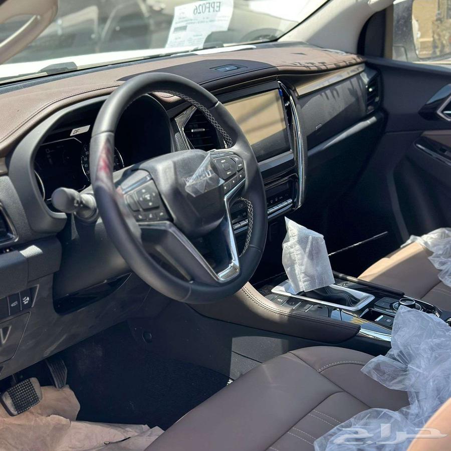 Isuzu 202463613112155649113
