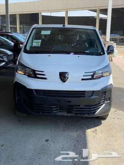 Peugeot Expert Cargo Automatic Diesel 202563613430779523112