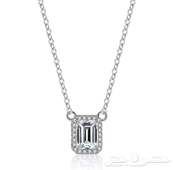 Your wife deserves to wear diamonds63379529950209110