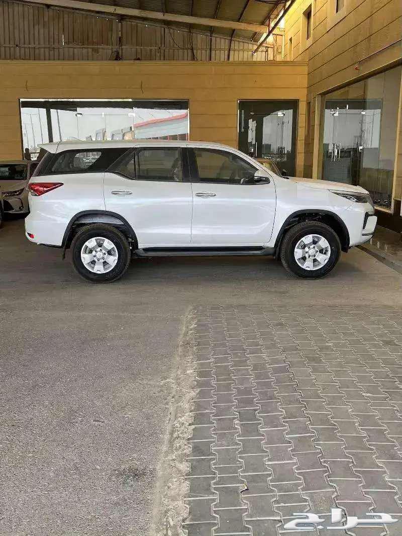 Toyota Fortuner GX2 2.4 Diesel Engine 2024 White63613440838401113