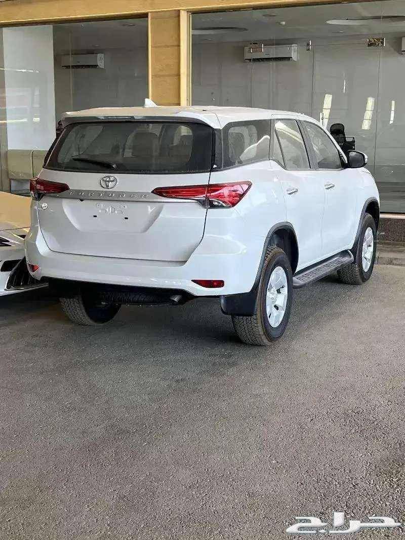 Toyota Fortuner GX2 2.4 Diesel Engine 2024 White63613440838401114