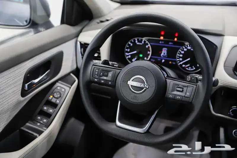 Nissan Extreel 2025 7-seater and 5-seater cash and distinction63613441437442114