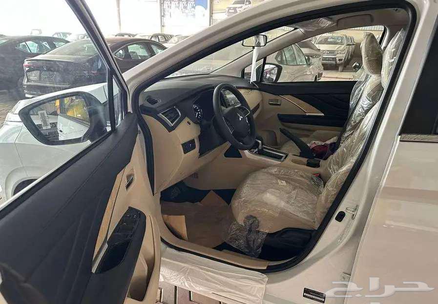 ميتسوبيشي اكسباندر فل 202563613425570562112