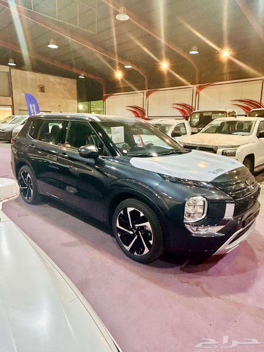 Mitsubishi Outlander 2025 Full Option Lowest Price63613428076035111