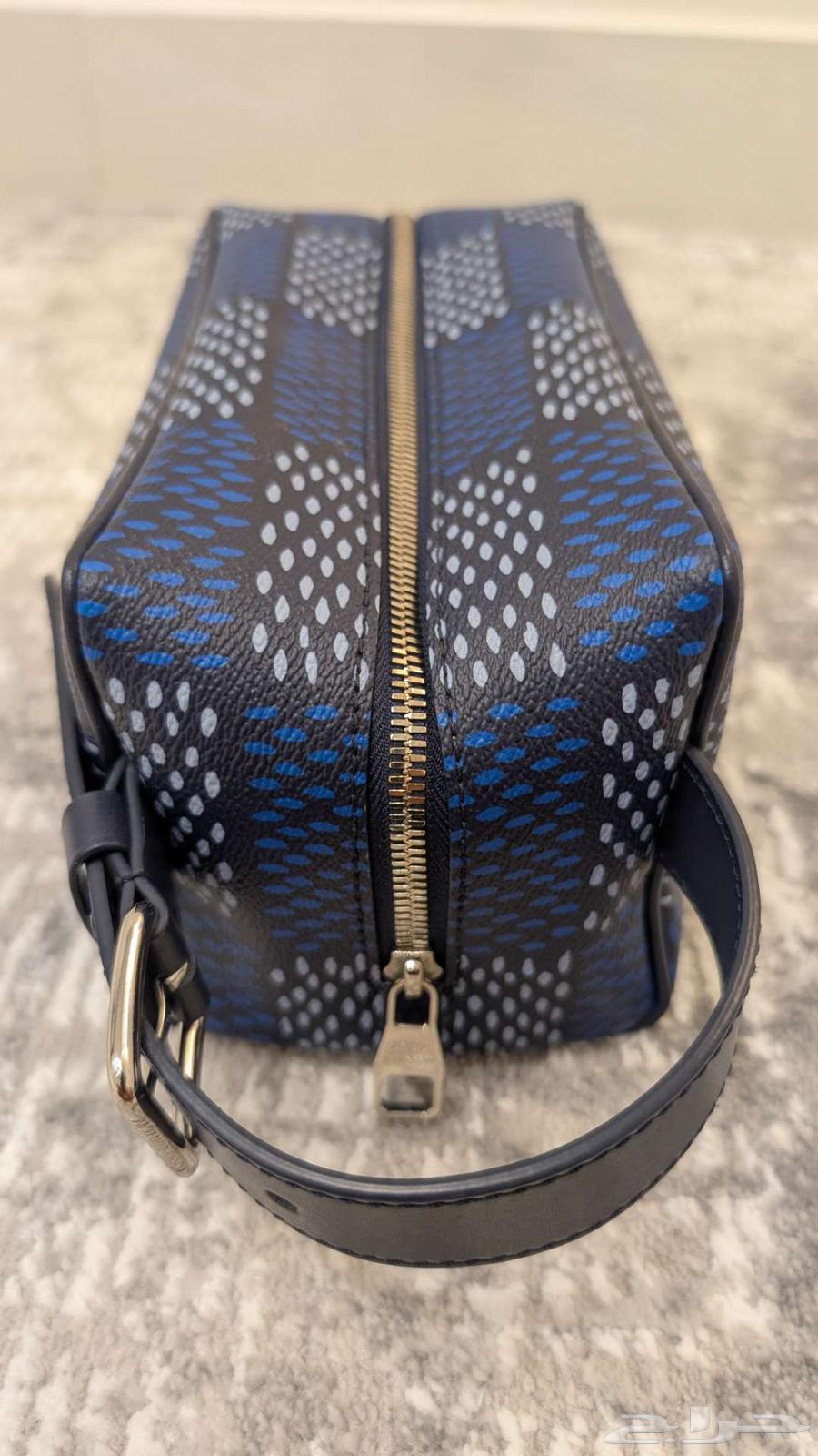 LOUIS VUITTON bag63378530739202112