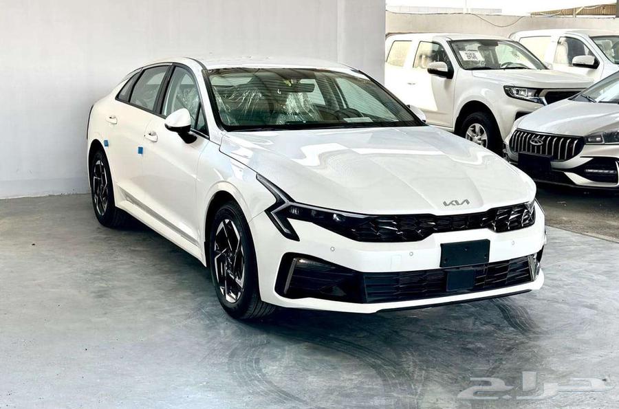 كيا K5 GL 2.5CC ستاندر مطور 2025 القيادة للسيارات63613431173122114