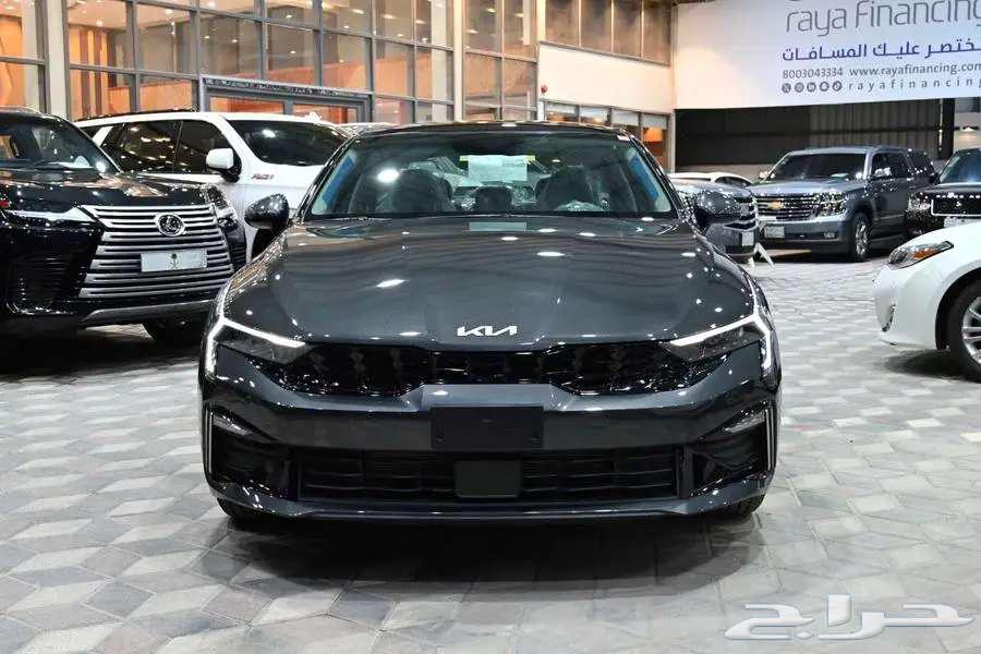كيا K5 استاندر مطور 2025 ونص فل بانوراما بالنقد والتقسيط63613427825282115