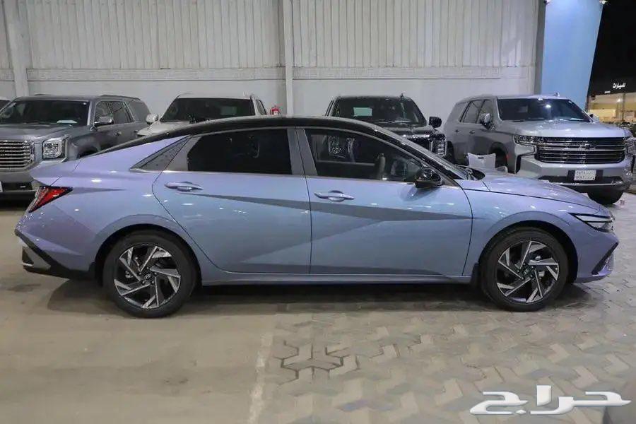 Hyundai Elantra Full Option Velvet Comfort Sunroof Model 202563613445723778113