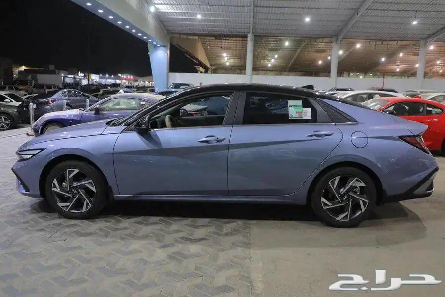 Hyundai Elantra Full Option Velvet Comfort Sunroof Model 202563613445723778114
