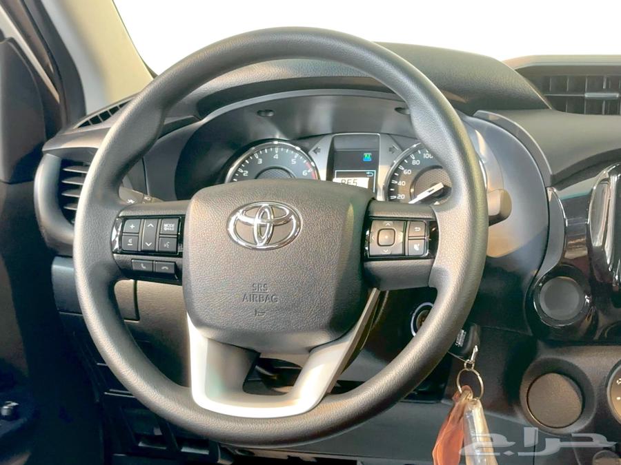Toyota Hilux GMRTEEN Gasoline Without Double 2025 Automatic Premium63613445491458114
