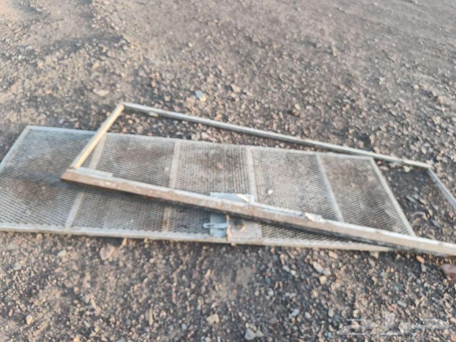 Iron doors and mesh doors63032729318659112