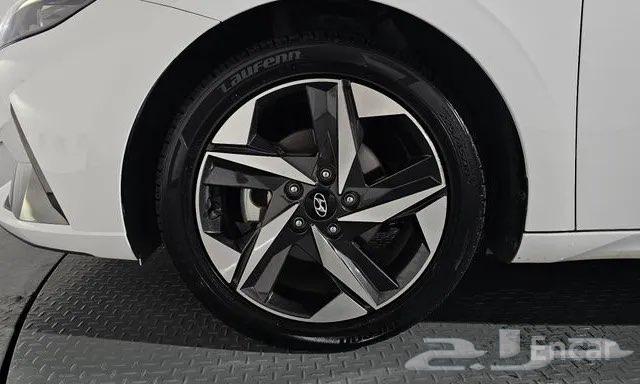 Hyundai Nenter63613717750145114