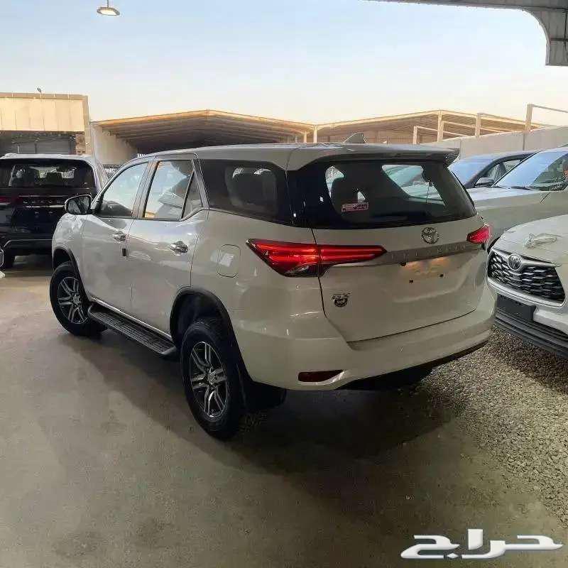 Toyota Fortuner63613714453251112