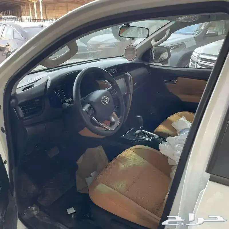 Toyota Fortuner63613714453251111