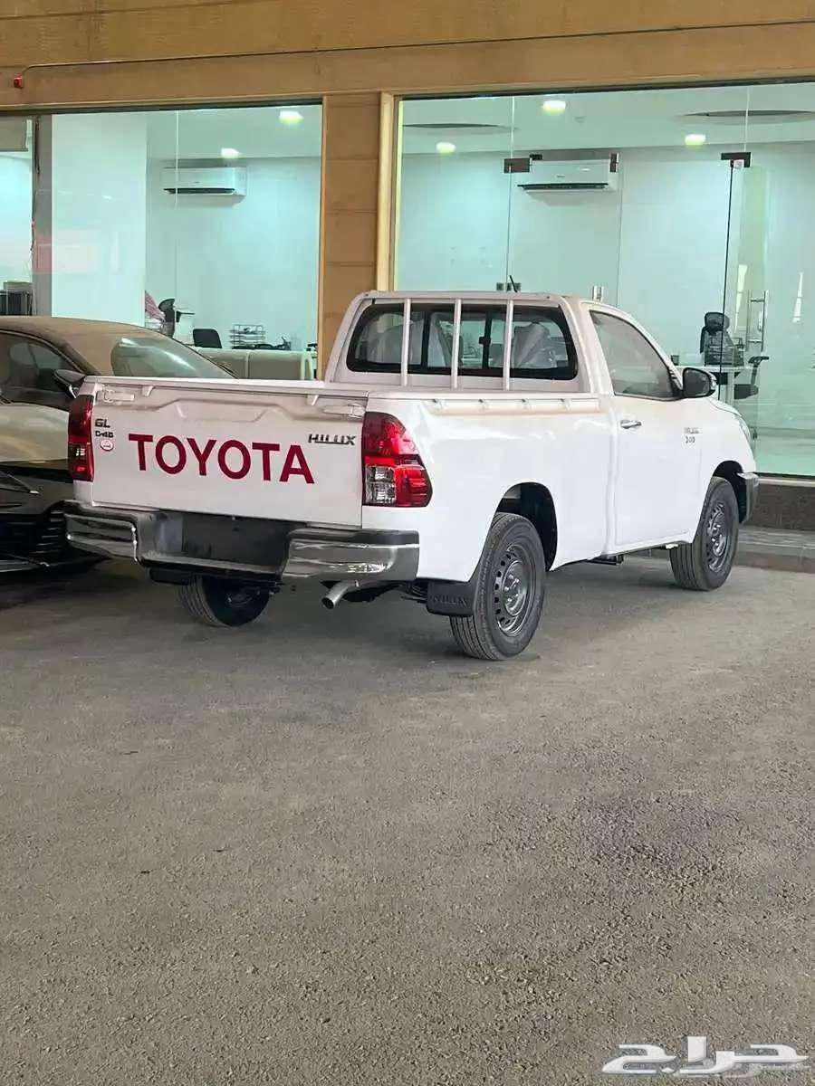 Toyota Hilux Ghmara Diesel 2.4 Model 2025 White63613712253825112