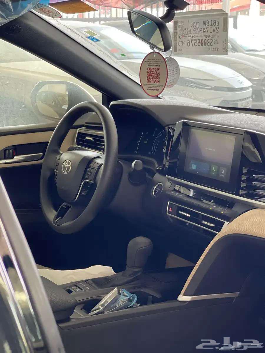 Toyota Camry E 202563613715696257111