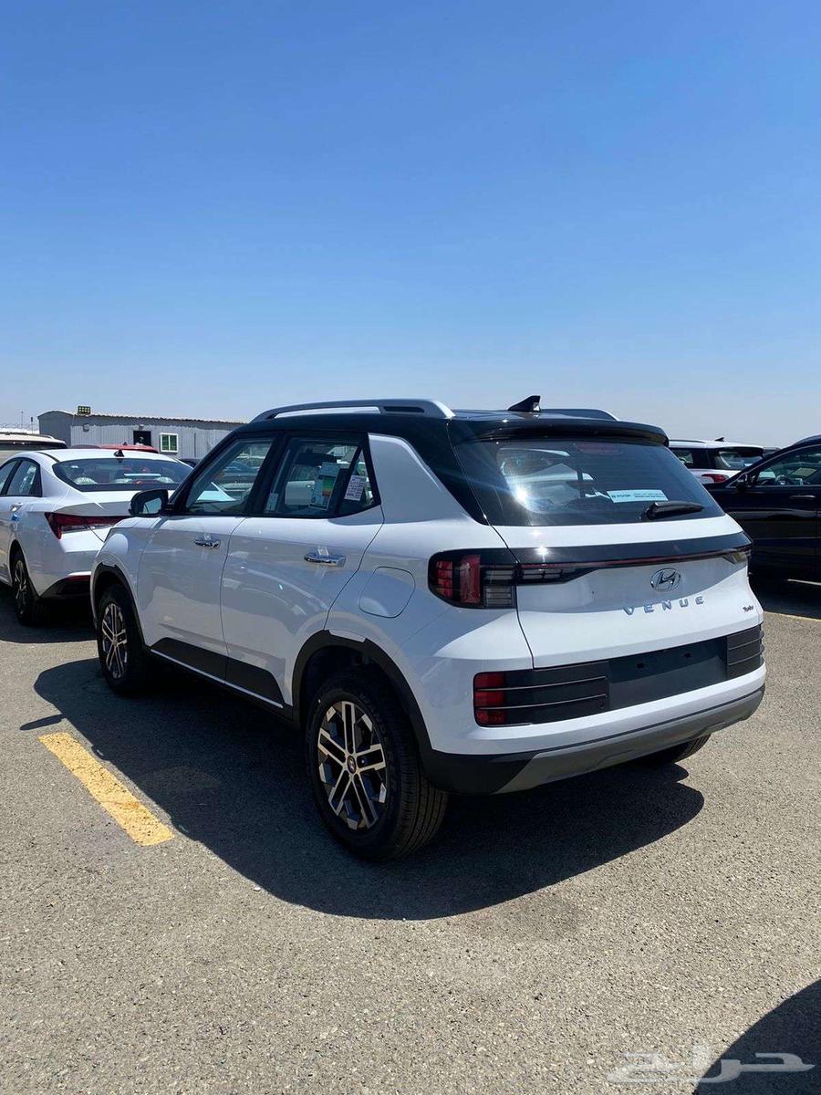 Hyundai Venue Full Option 202463613715720321111