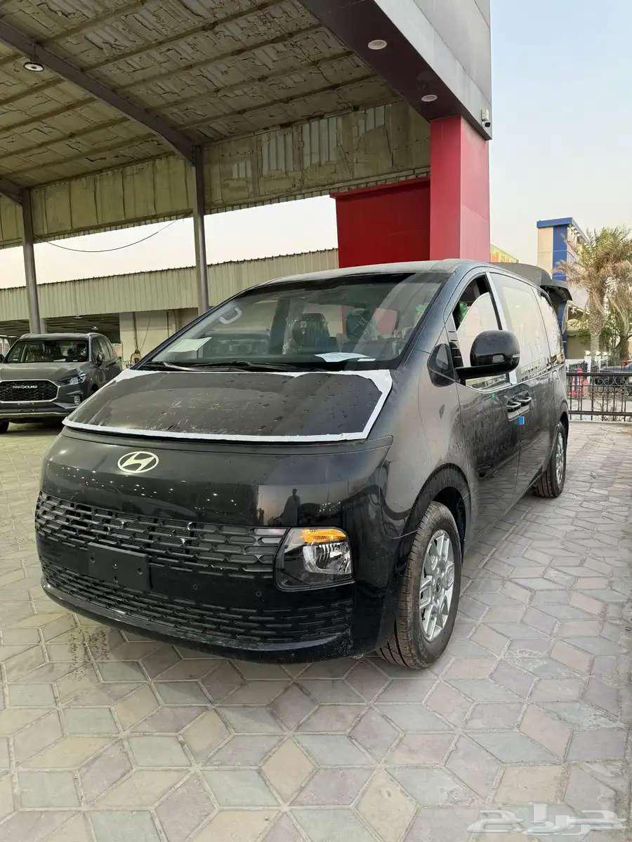 Hyundai Staria -- Hyundai STARIA 2025 Full63613934891393111
