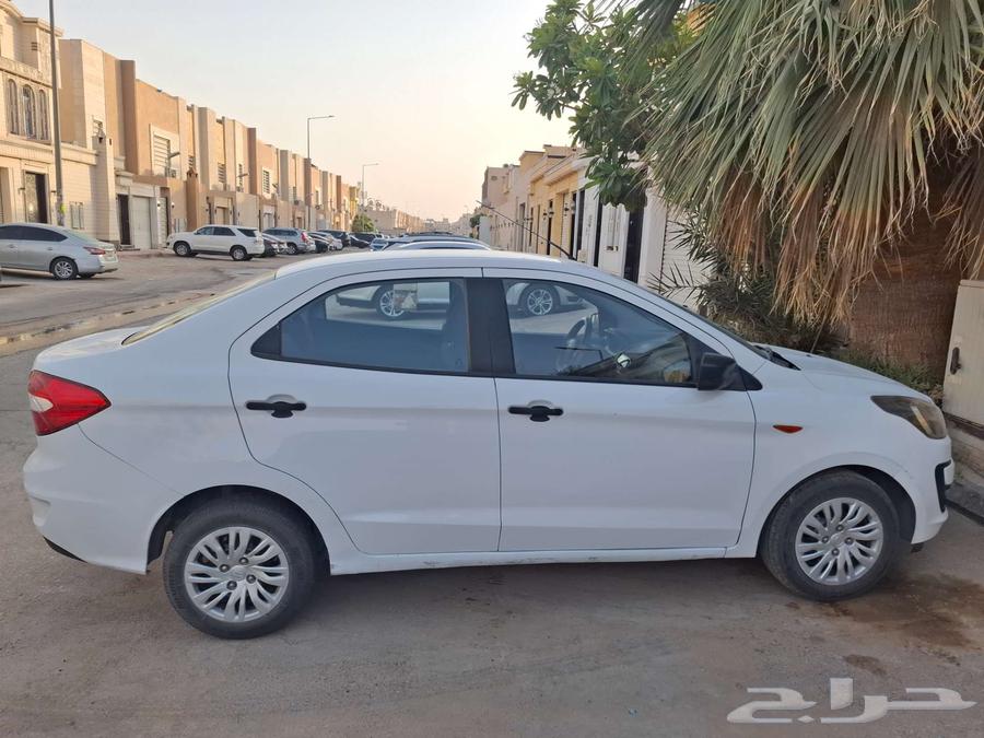 Ford Fiesta 201963613959306627113