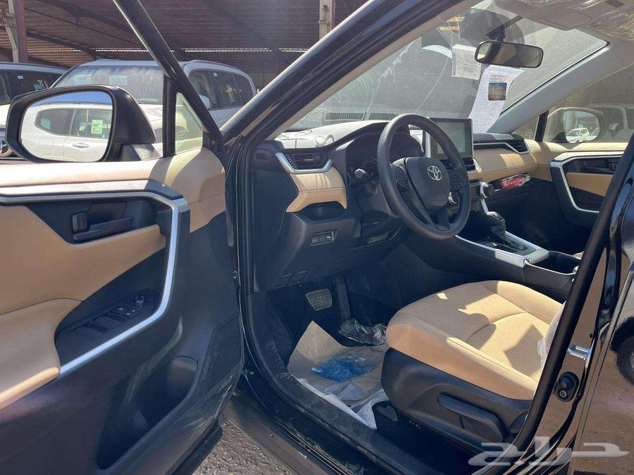 Toyota RAV4 LE 2025 Cash and Installment63613719149697114