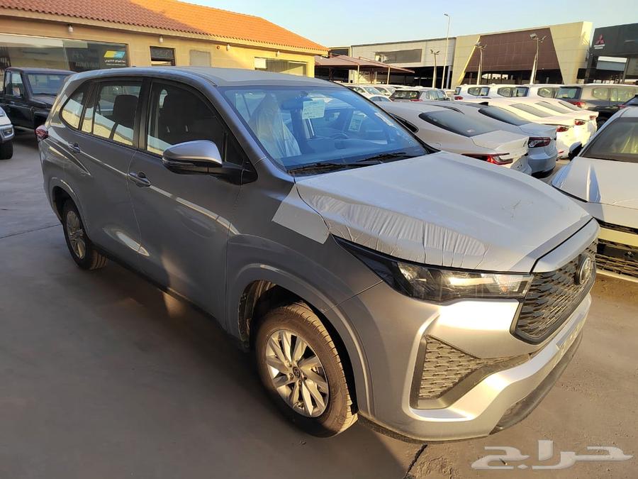 Toyota Innova 2.0 Gasoline GL Saudi Cash and Installments 202463613719093378113