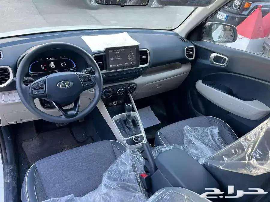 Hyundai Venue Premium 2024 Cash and Installments63613936537218113