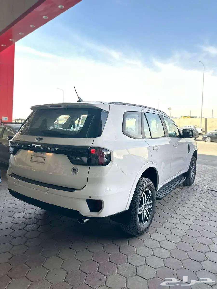 فورد ايفرست 2025 قير اوتماتيك بنزين دبل63614341648386114