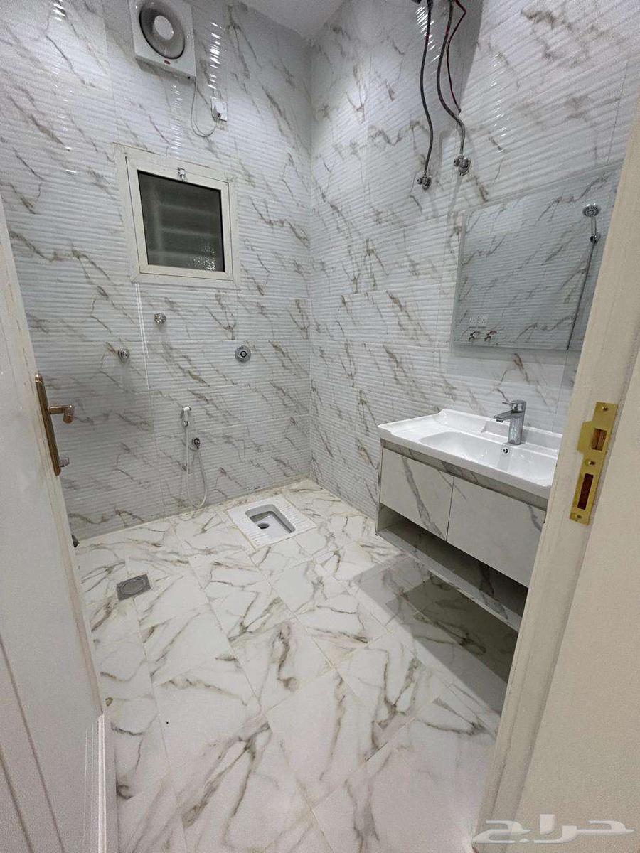 For sale, a floor in Al-Aqool for 800 inclusive63366509159042114
