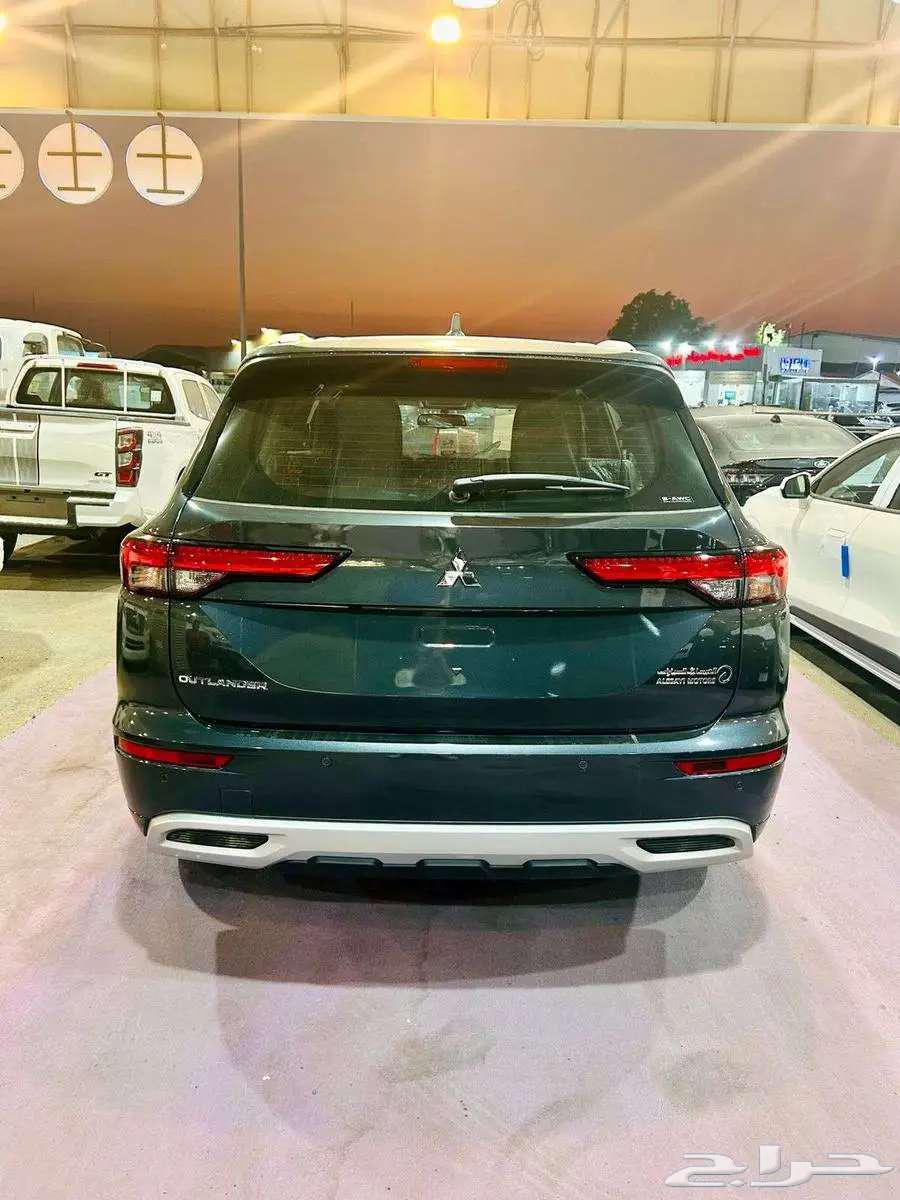 Mitsubishi Outlander 2025 (Installments available through all banks)63614164908547113