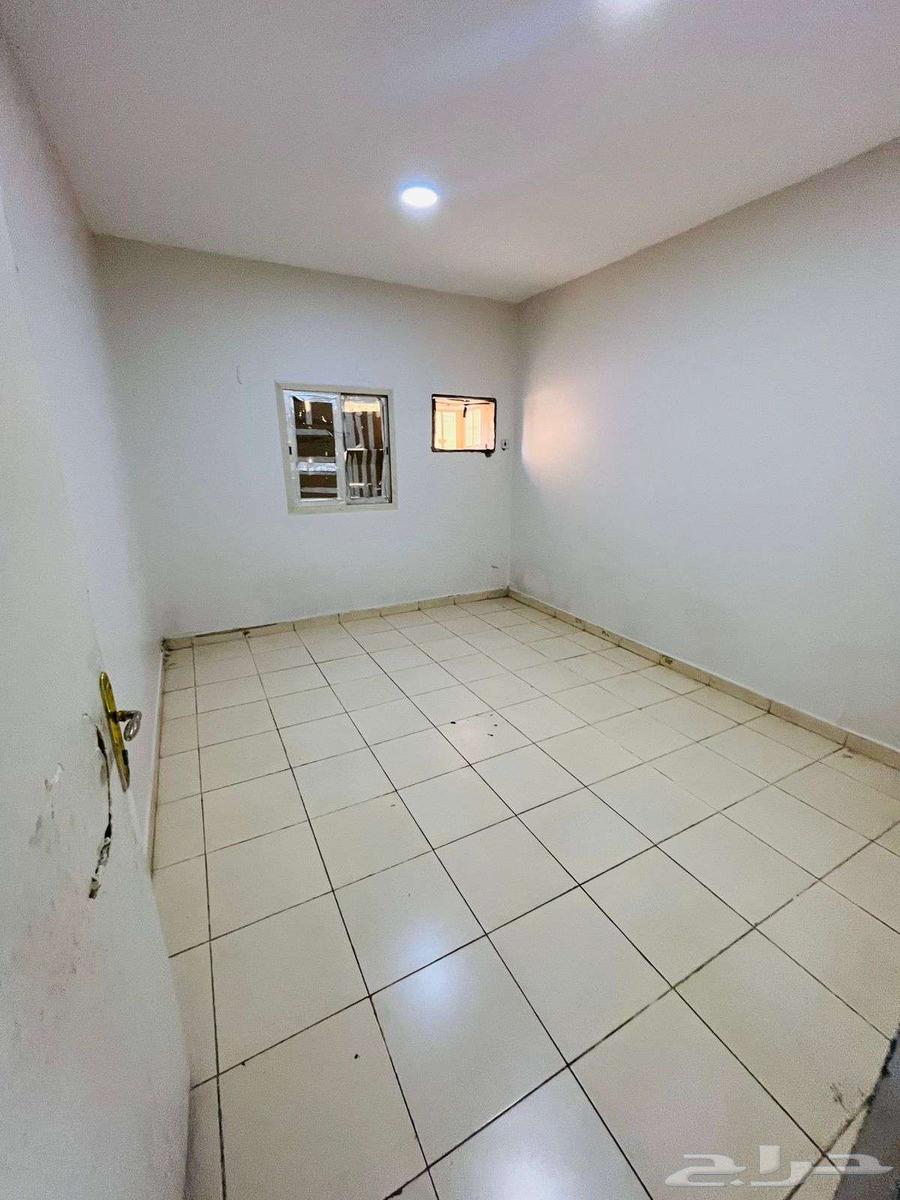 للايجار السنوي شقة عزاب في الرياض حي المونسية -عرض رقم H99663369106941571111