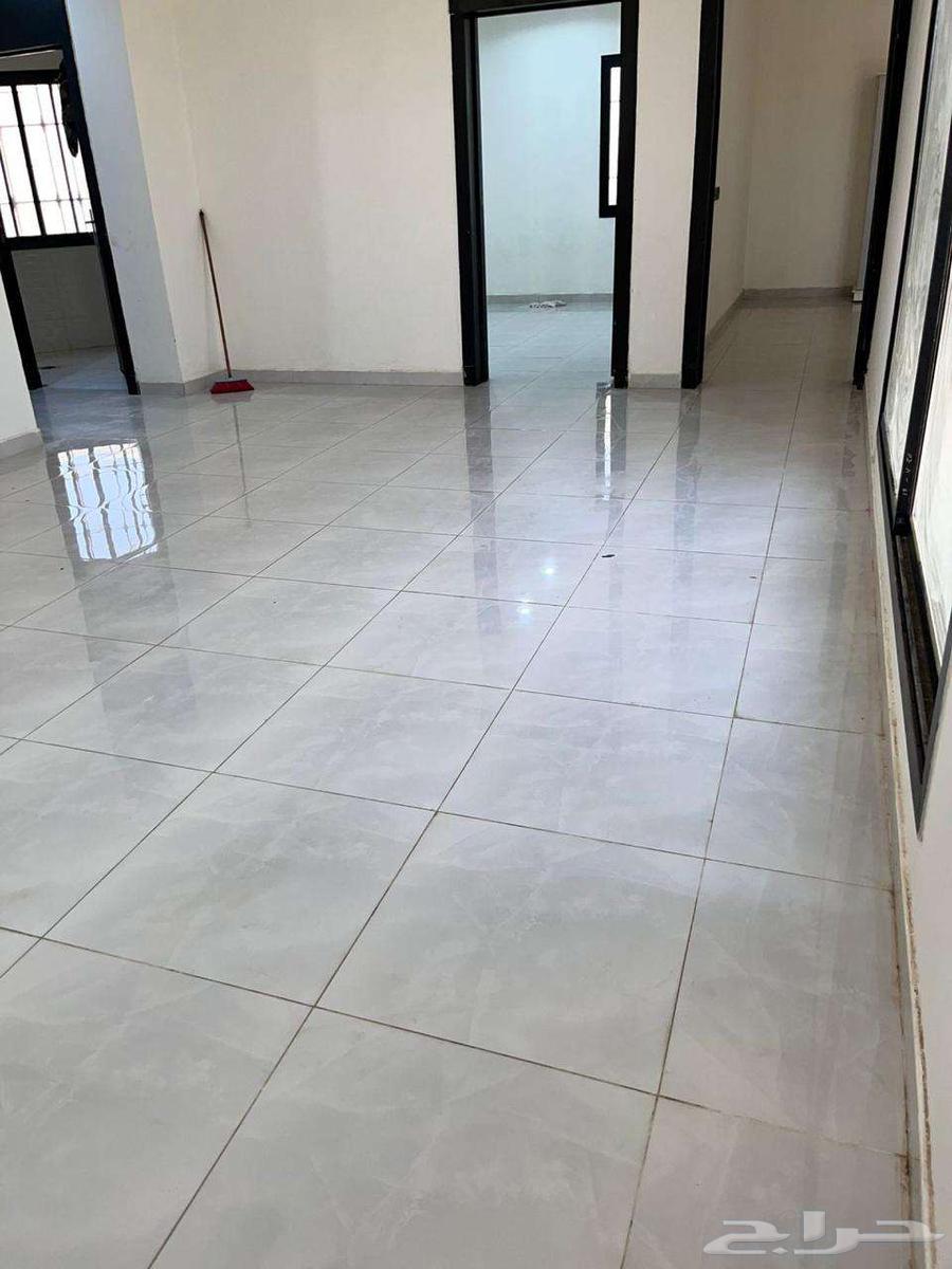 للايجار السنوي شقة عوائل في فيلا في حي بدر   عرض رقم H100663369246761858113
