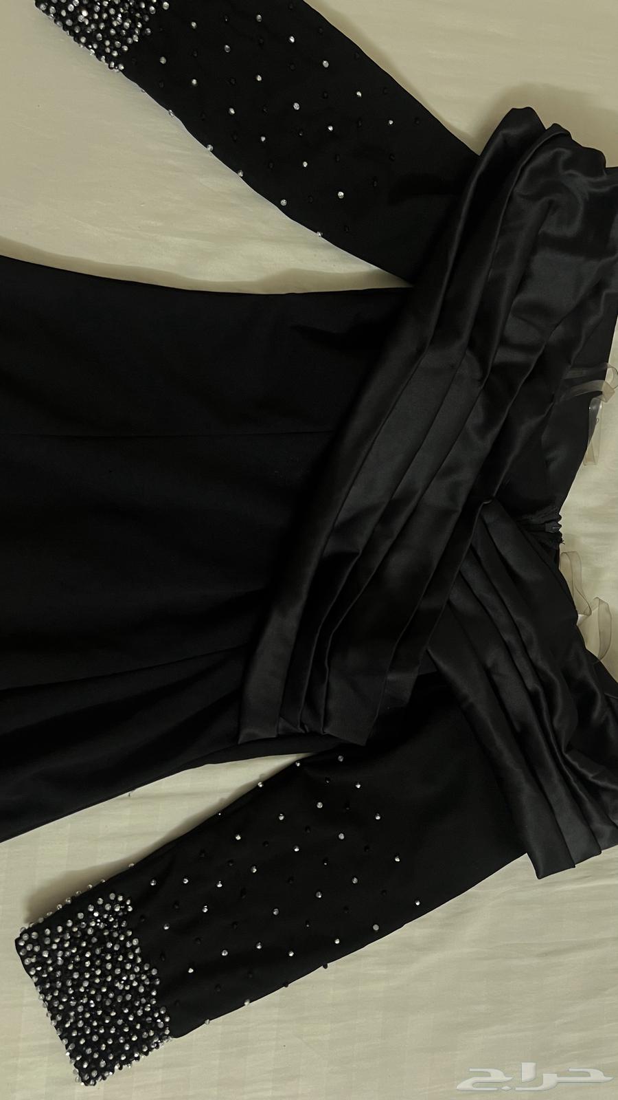 Black dress63379529355779111