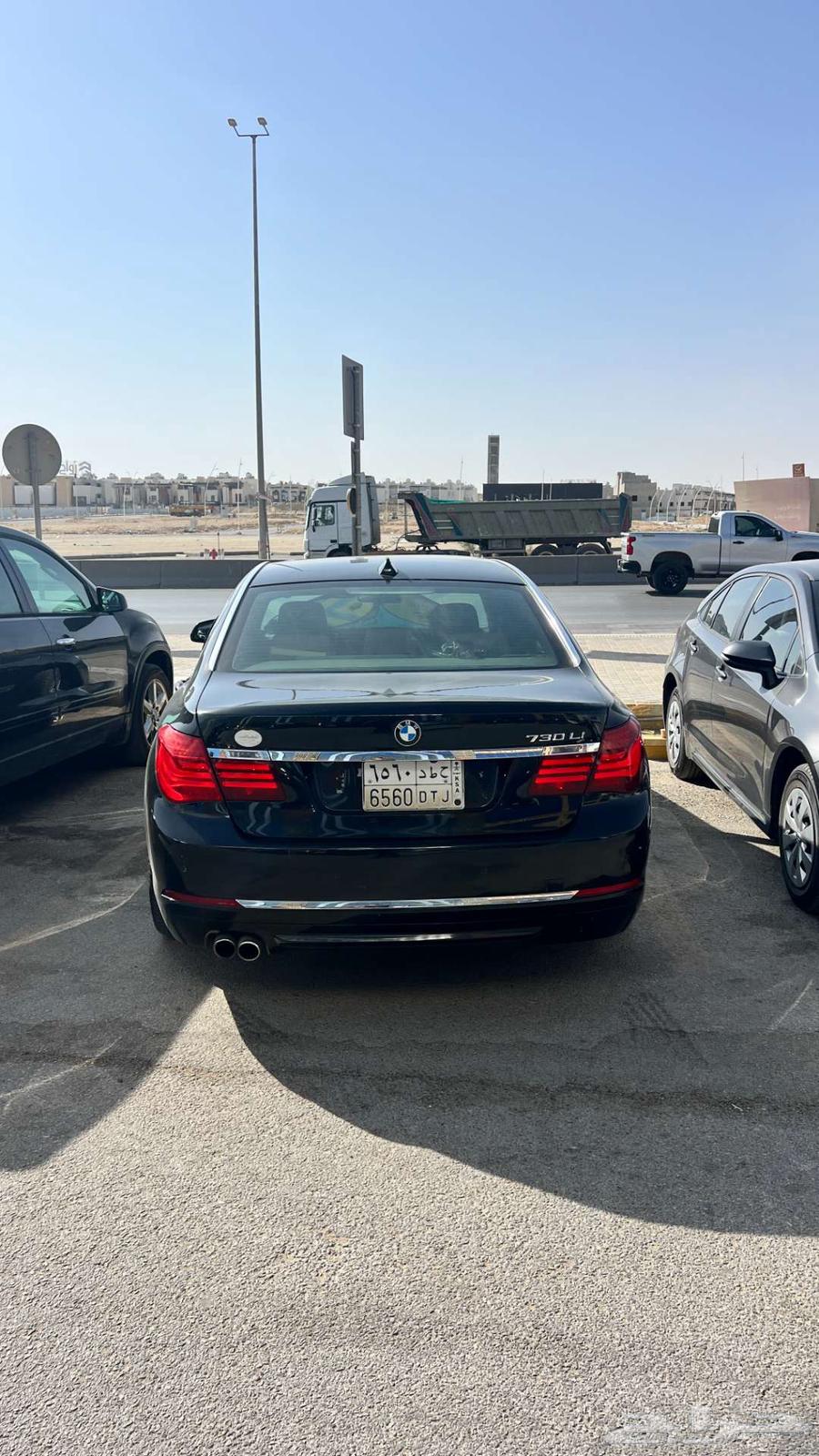 BMW 730 الفئة السابعة 201563614174177155112