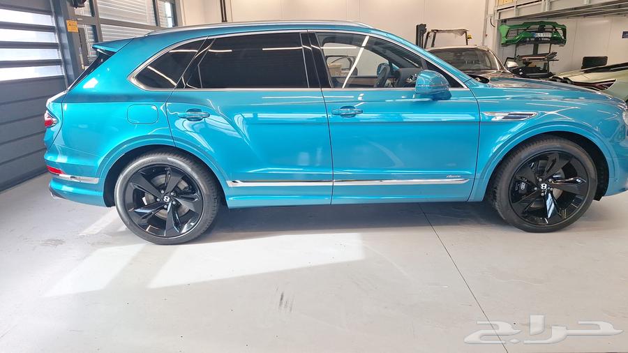 Bentley Bentley Bentayga63614159687938112
