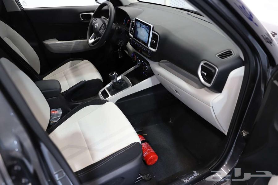 Hyundai Venue Smart 2025 Cash Available with Installments63614339737474114