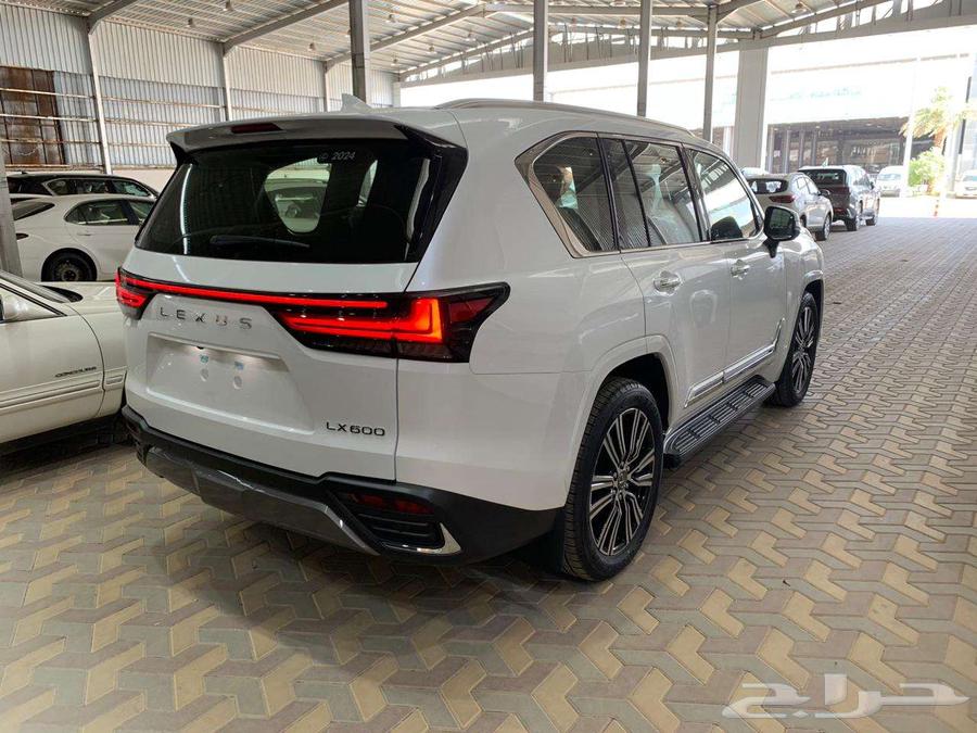 لكزس LX600 BB موديل 2024 - خليجي - أبيض جملي63614184009986112