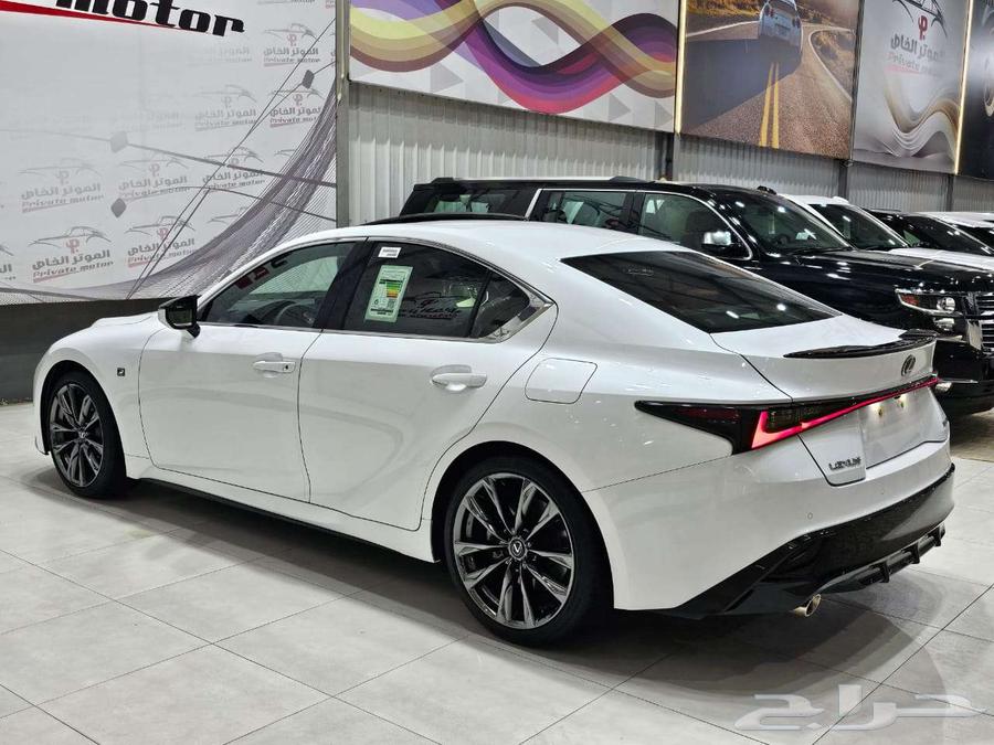 Lexus IS 350 Enrob 2024 F Sport (Full Option, Agency Condition)63614342866307114