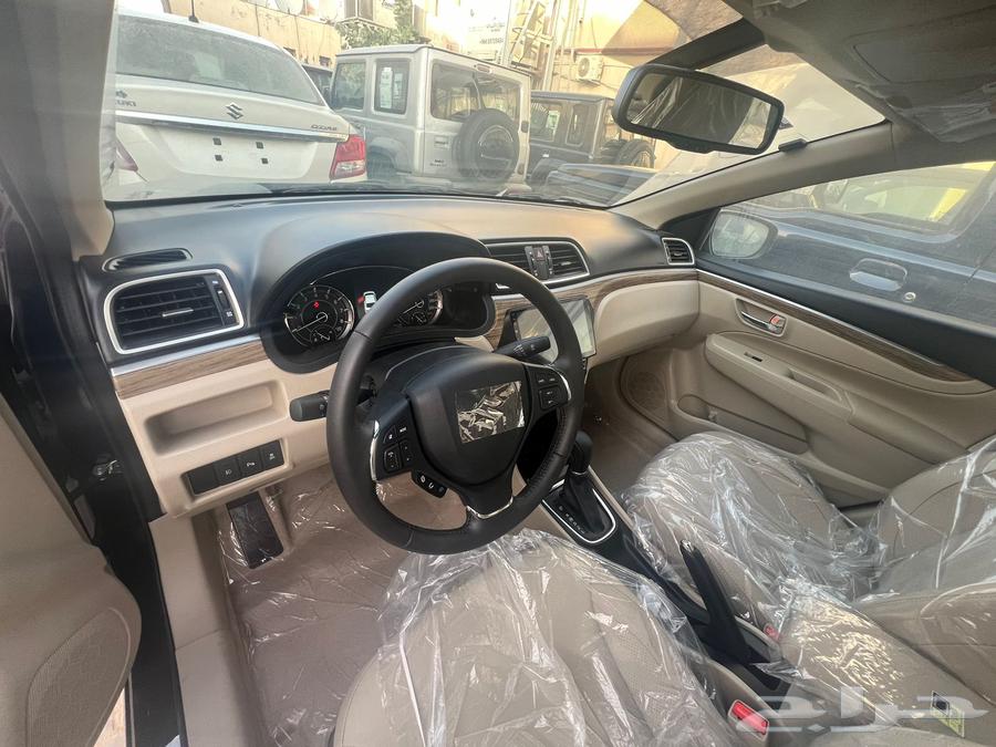 سوزوكي سياز 202563063481338113114