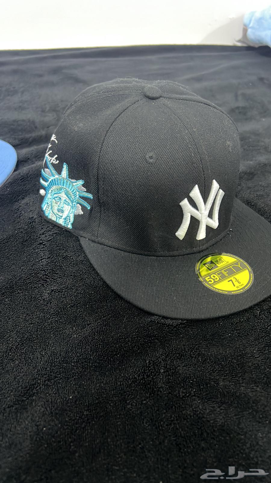 New Era caps are locked63404921638147112