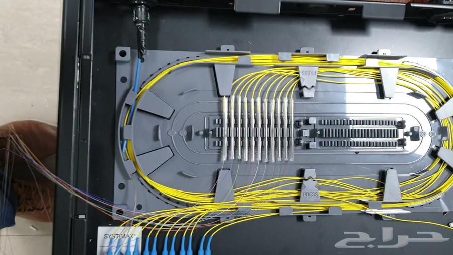 Fiber optic technician, internet networks, cameras and data center63030148327298112