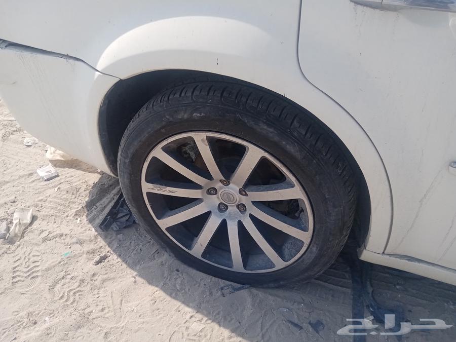 قطع غيار فقط كرايسلر63470227360771111
