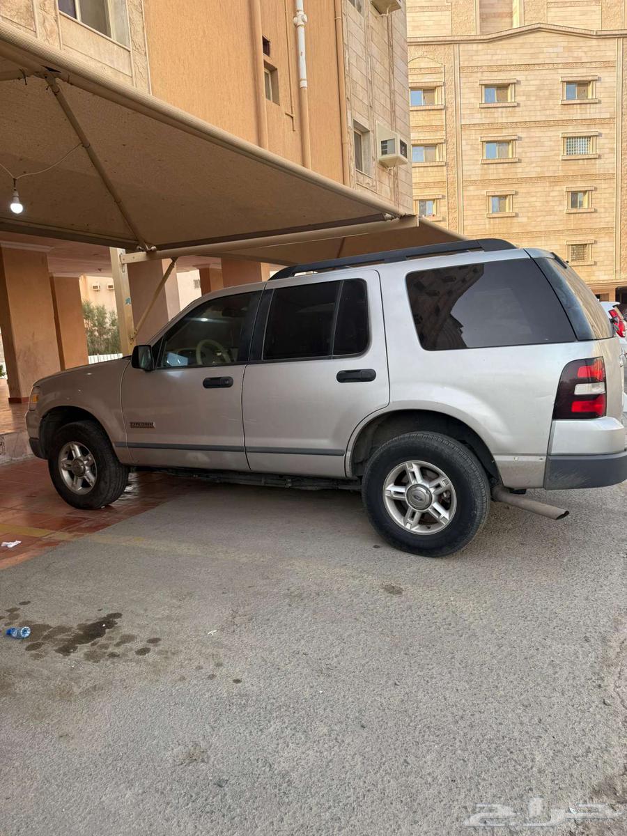 Ford Explorer 2006 model63615513063043114